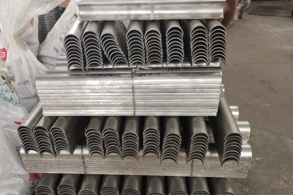 低溫再熱器防磨瓦廠家